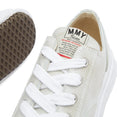 Hank Low-Top Sneakers (White) Hank Low-Top Sneakers (White)