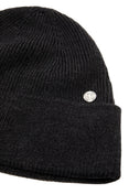 Wool Beanie With Rivet (Black) Wool Beanie With Rivet (Black)