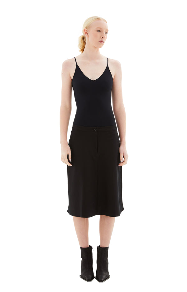 Curtain Skirt (Deluxe Black)