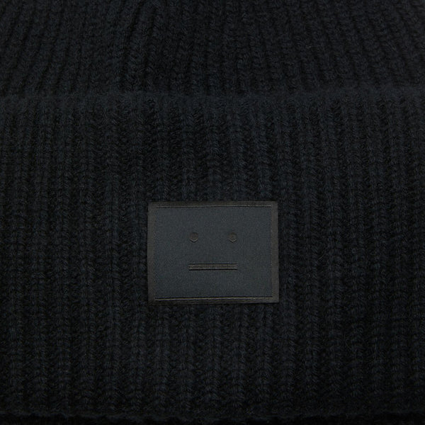 Knit Beanie (Black)