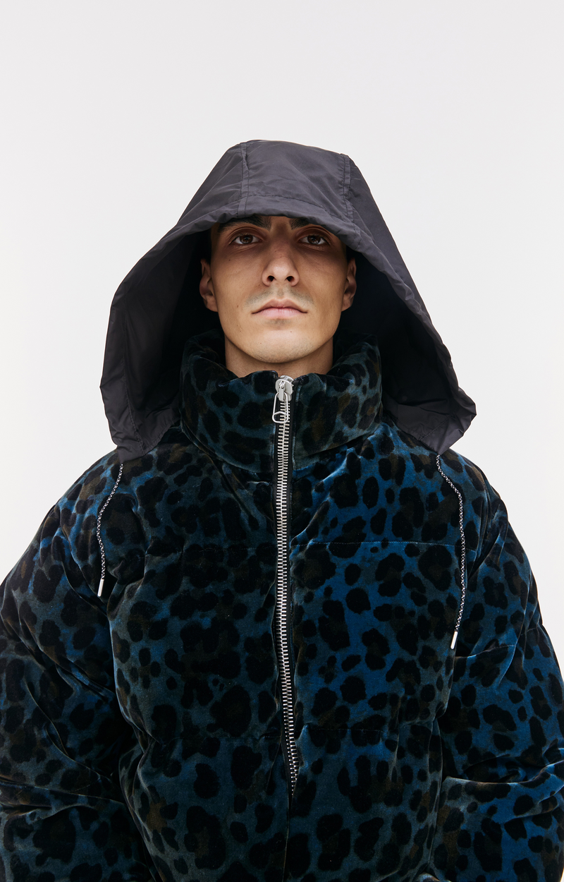 Trace Velvet Puffer Jacket (Leopard)