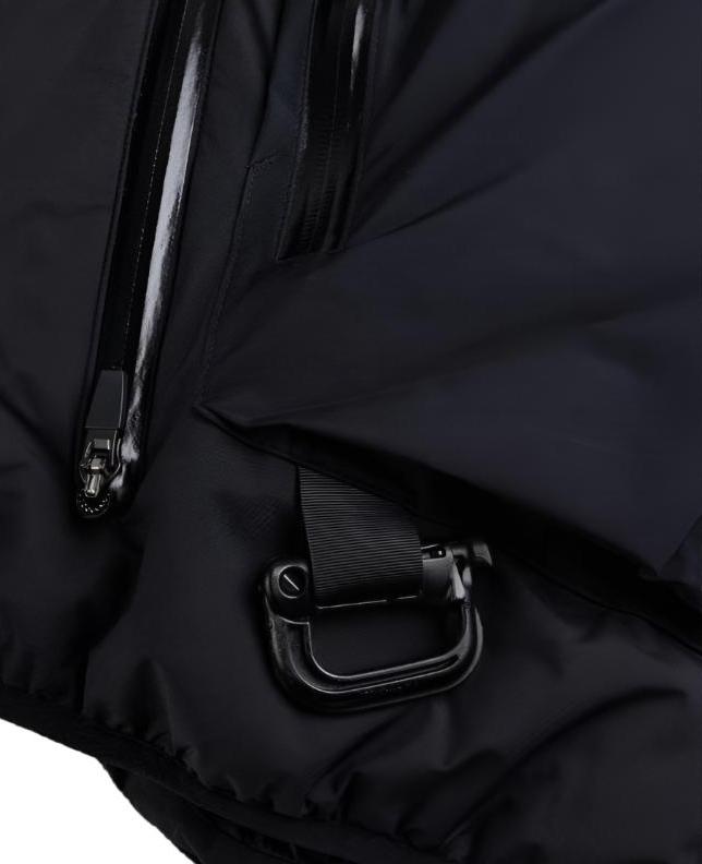 Insulated Wide Fit Jacket (Black)