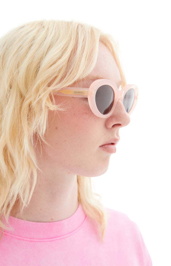 Frame N.05 Sunglasses  (Pink/Gold)