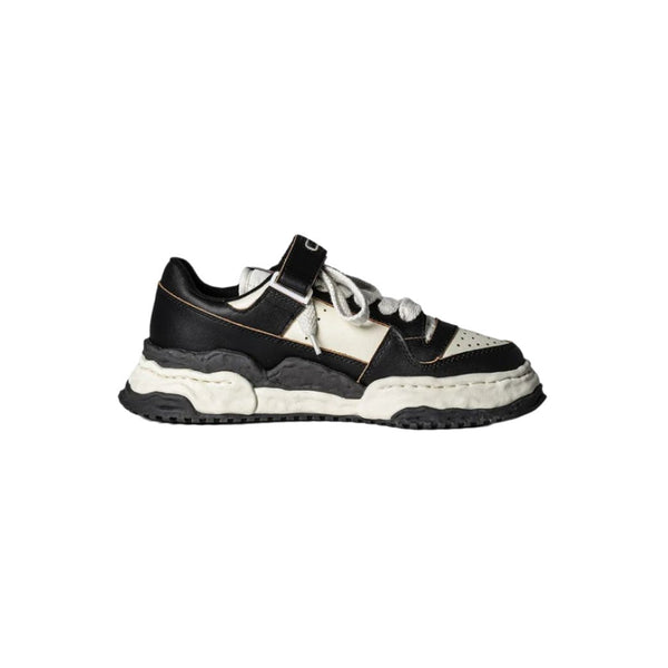 Keith Low-Top Sneakers (Black/White)