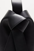 Musubi Midi Shoulder Bag (Black)
