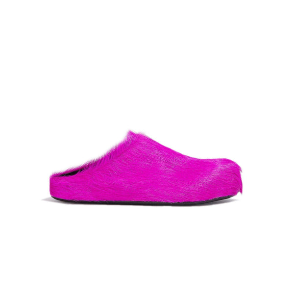 Long-haired Calfskin Fussbett Sabot (Fuchsia)