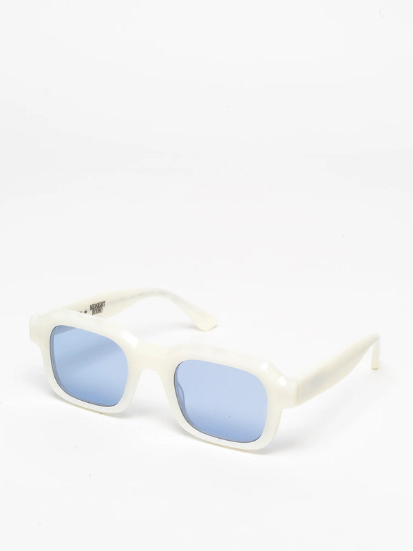 Midnight Rodeo Vendetty Sunglasses (White/Grey)