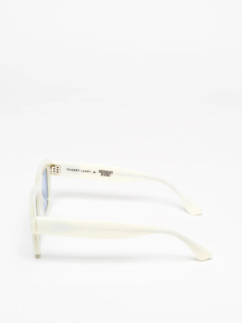 Midnight Rodeo Vendetty Sunglasses (White/Grey)