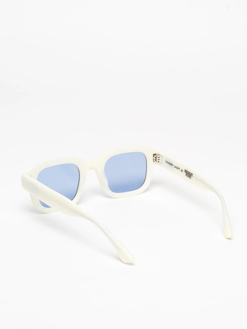 Midnight Rodeo Vendetty Sunglasses (White/Grey)