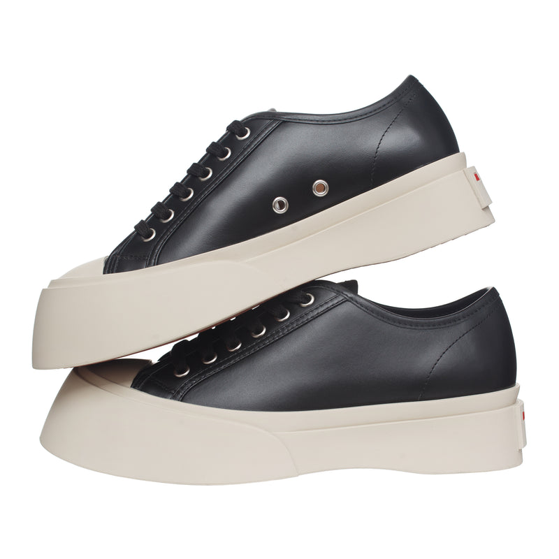 Women's Pablo Lace-Up Sneakers (Black)